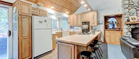 Maison, 3 chambres | Cuisine privée