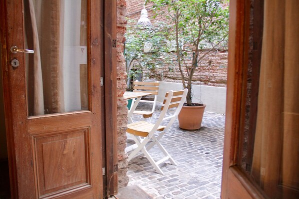 標準雙床房, 2 張單人床 | 露台/庭院