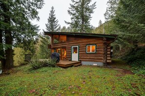 Cabin, 3 Bedrooms | Exterior