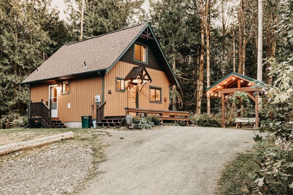 Cabin, 3 Bedrooms | Exterior