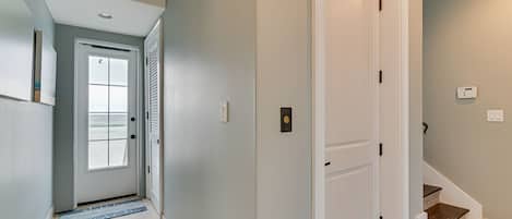 House, 4 Bedrooms | 4 bedrooms, iron/ironing board, free WiFi, bed sheets