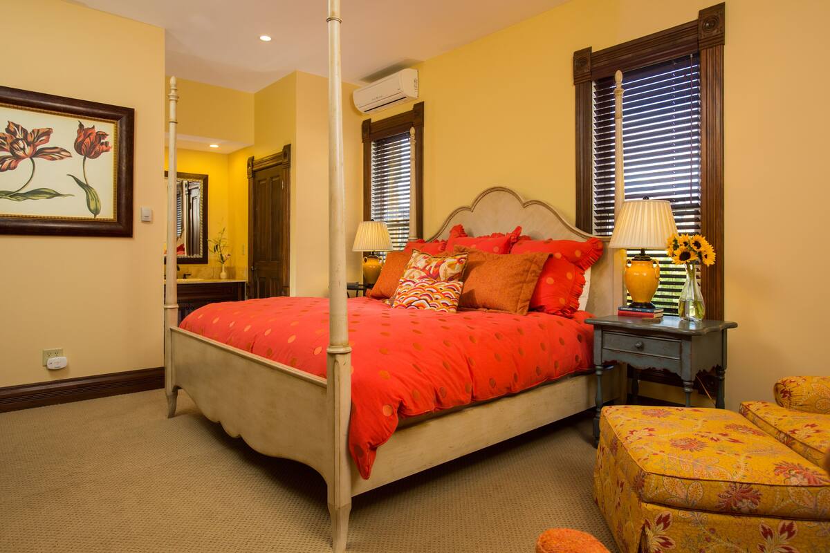 Suite, 1 King Bed (Christie Suite) | 1 bedroom, premium bedding, desk, free WiFi