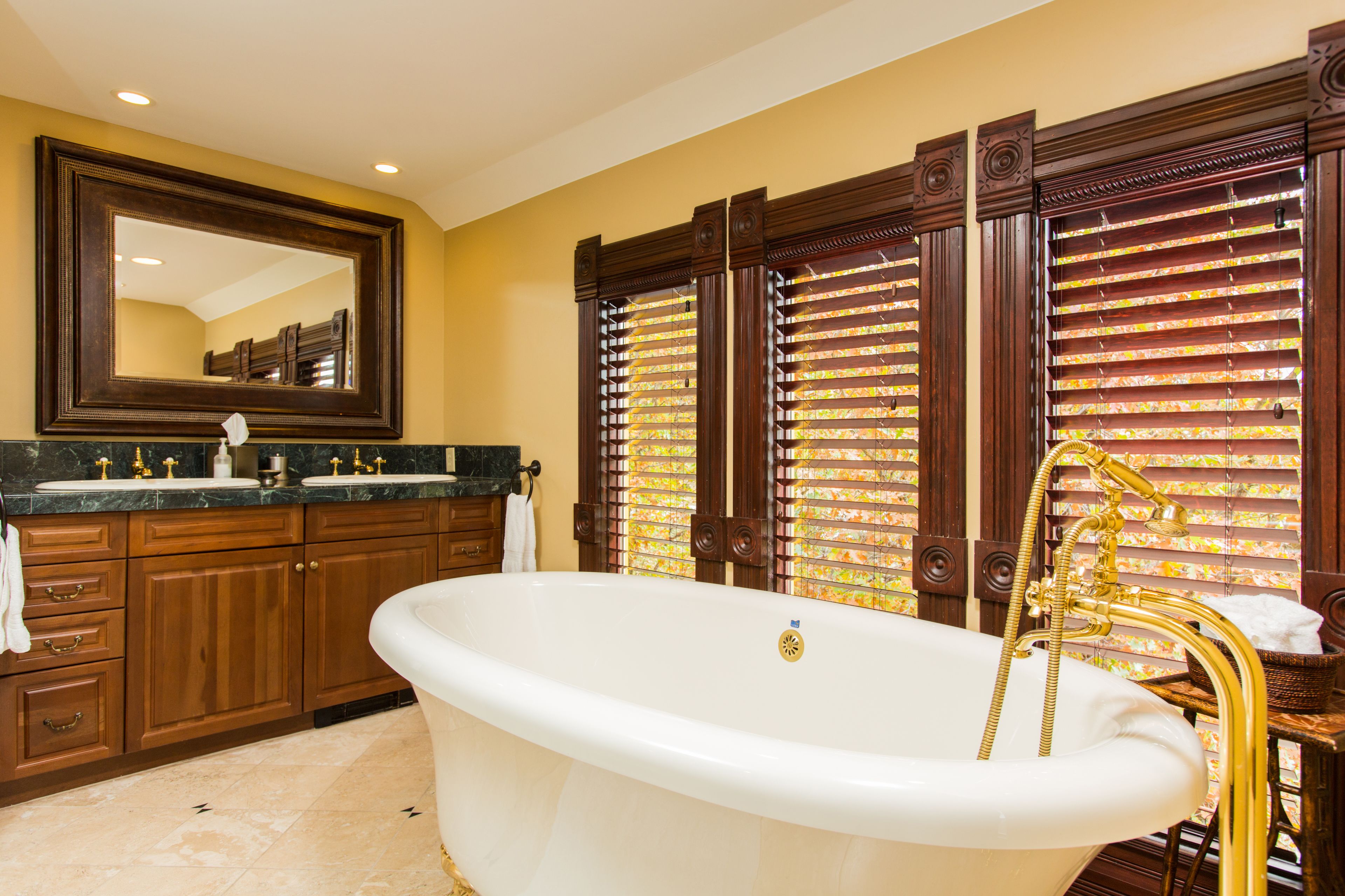 romantic suite, 1 king bed, fireplace, mountain view | bathroom | free toiletries, hair dryer, dressing gowns, heated floors