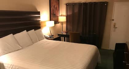 Discovery Inn