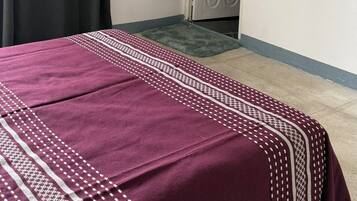 Standard Room | Free WiFi