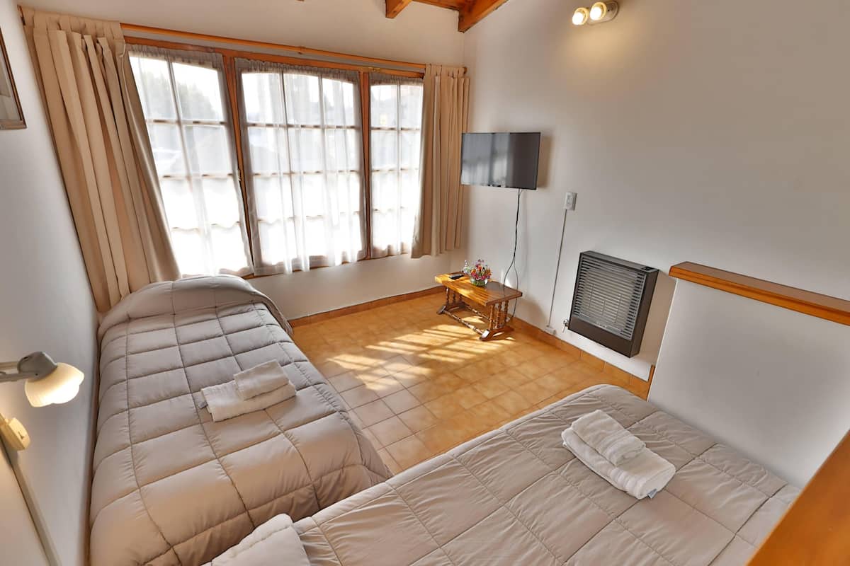 2 camere, biancheria da letto di alta qualità, copriletto in piuma