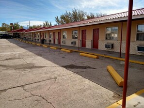 Exterior - Carrizozo Inn (Carrizozo)