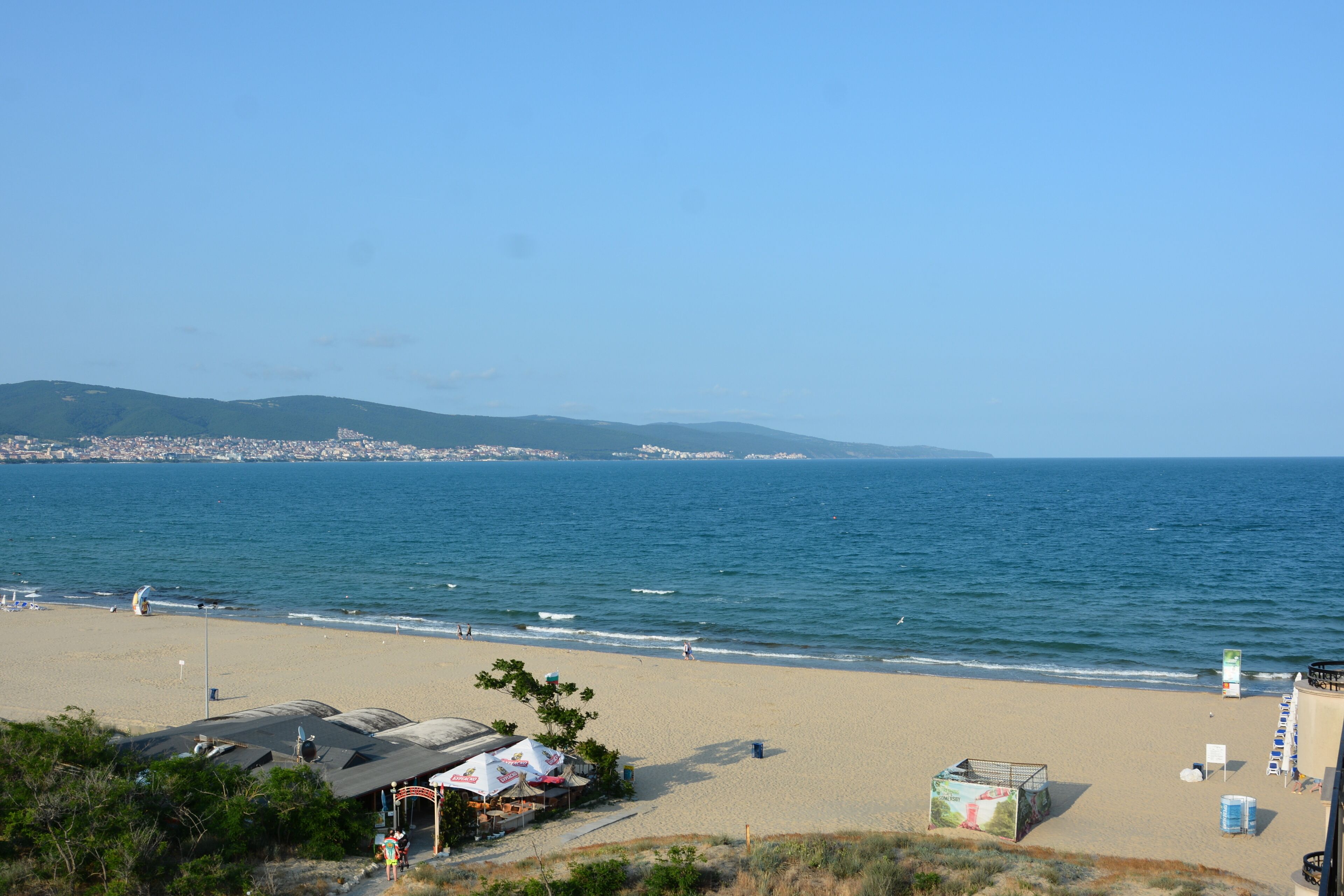 Quang cảnh ban công