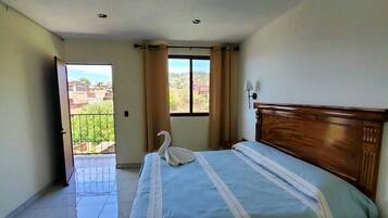 Habitación doble Deluxe | Wifi gratis y ropa de cama