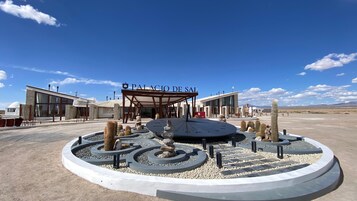 Fachada de la propiedad