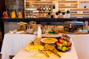 Desayuno buffet incluido todos los días 