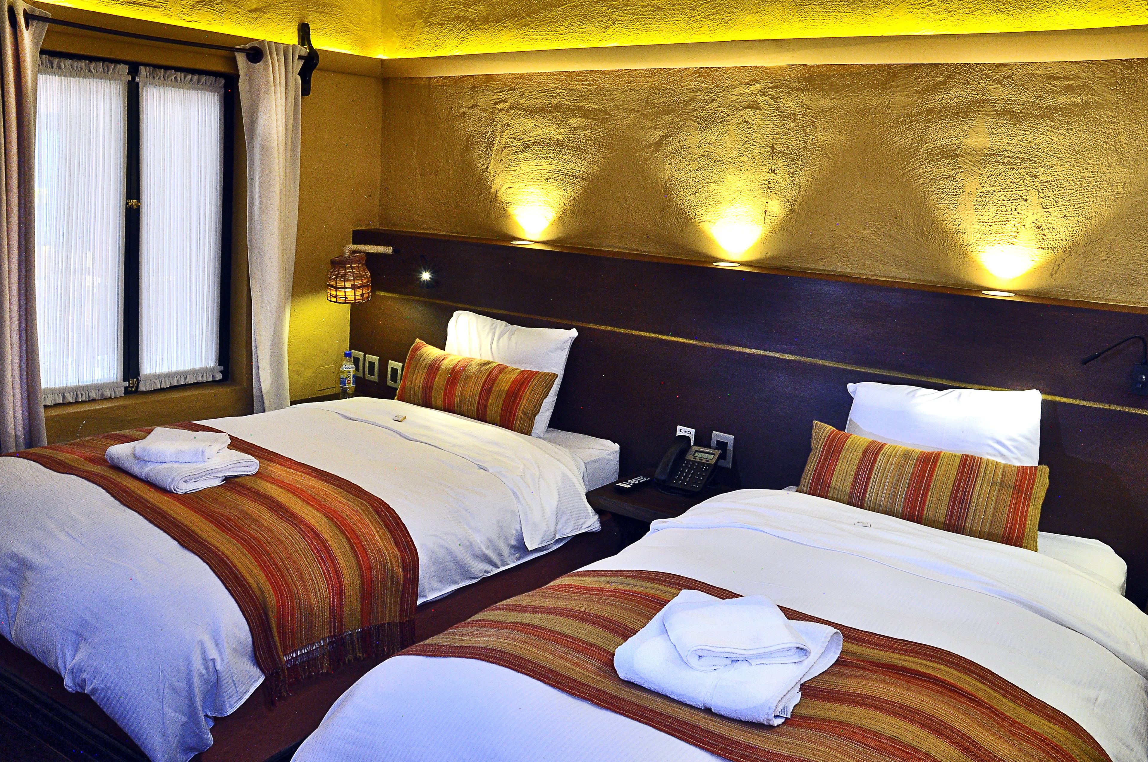 standard room, 2 single beds | desk, free wifi, bed sheets