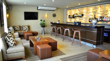 酒吧(店内)