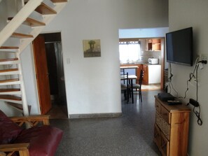 Bungalow | Living area | 32-inch LED TV with satellite channels, TV - Complejo Solar Apart (Villa Regina)