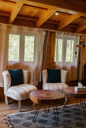 Suite – exclusive, eget bad (Rivière) | Lounge