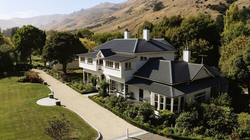 Kaituna Valley Homestead