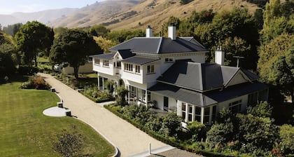 Kaituna Valley Homestead