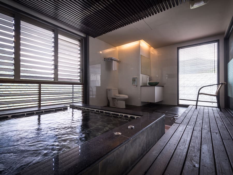 Standard Double Room | Bathroom amenities | Separate tub and shower, spring water tub, rainfall showerhead