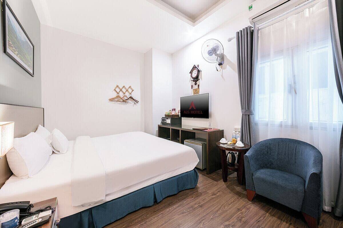 Minibar, in-room safe, blackout drapes, iron/ironing board (on request)