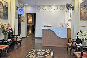 Reception - A25 Hotel - 57 Quang Trung (Hanoi)