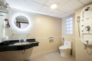 Bathroom - A25 Hotel - 57 Quang Trung (Hanoi)