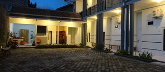 Pendowo Huis Guest House