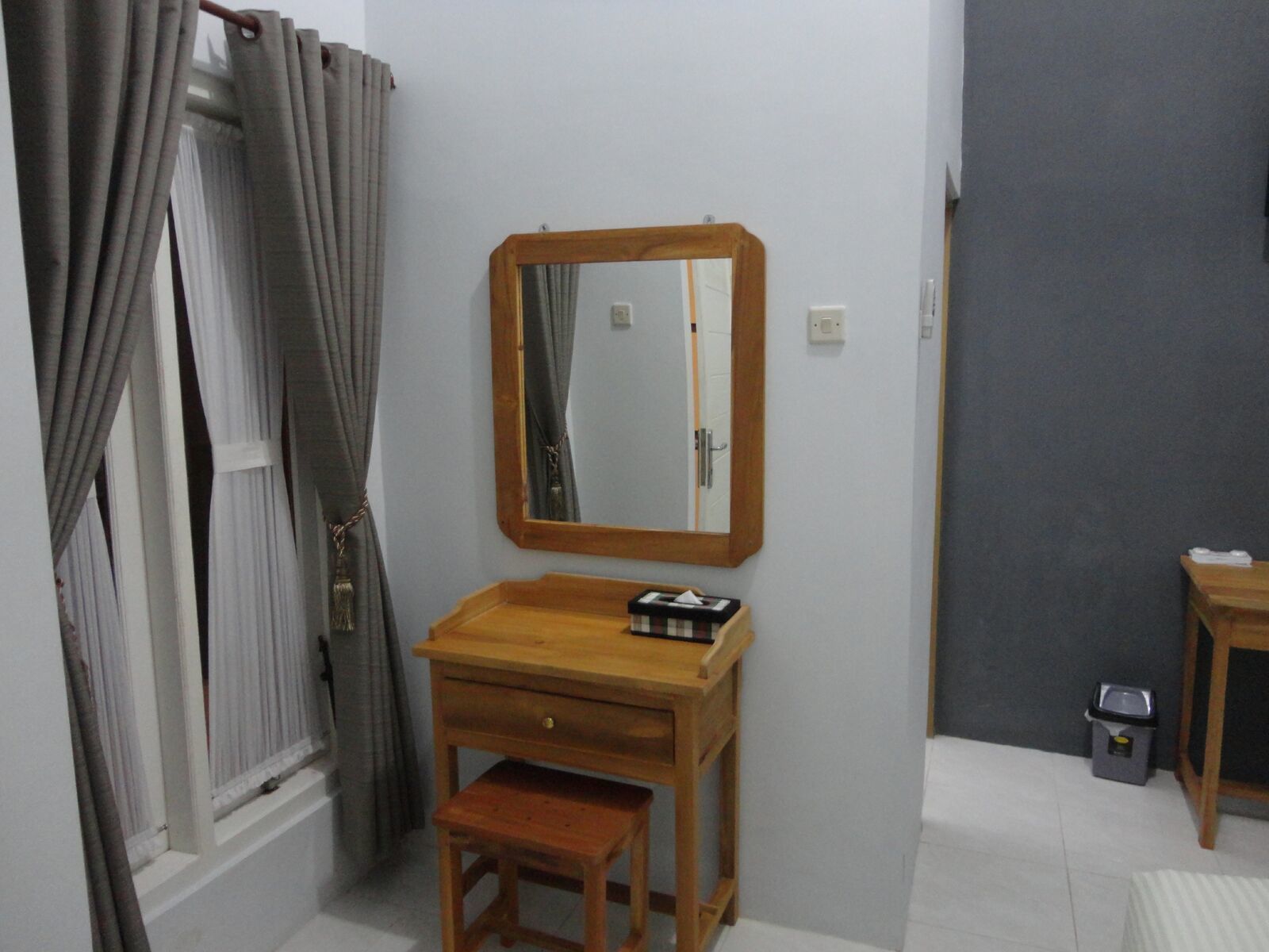 Standard Room | Desk, free WiFi