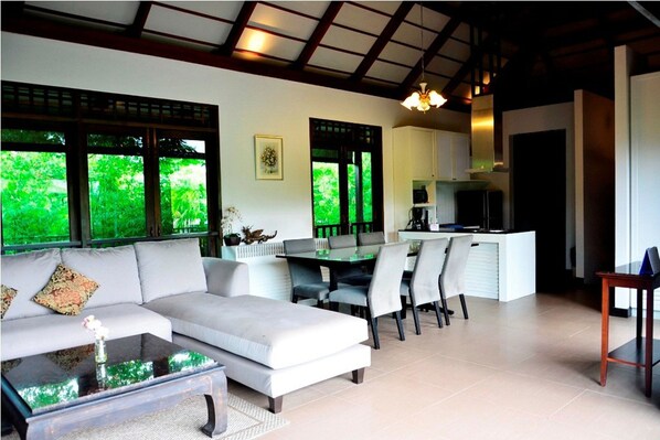 Lobby - Phureesala Villa - A2 (Choeng Thale)