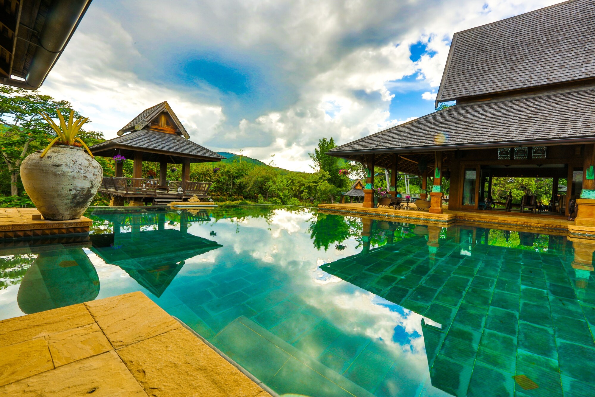 โรงแรม 5 ดาว