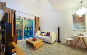 Double Room, Courtyard View, Mezzanine | Living area