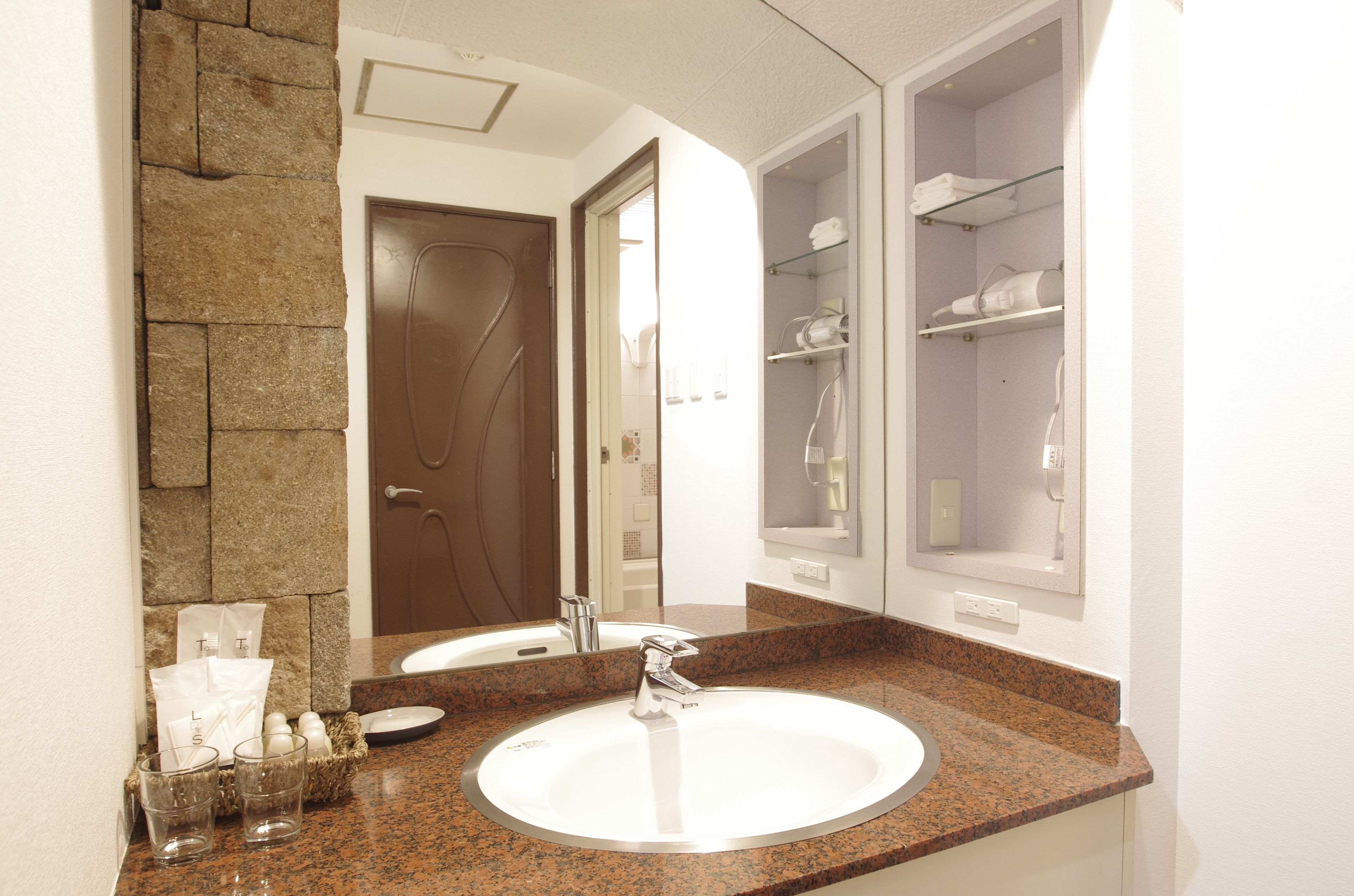 Foto - Hotel Imalle Yokohama Isezakicho