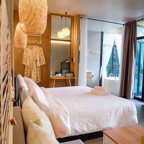 Lake View Cabin with Bathtub | Desk, free WiFi, bed sheets - Natural Park Resort De Wangthong (Wang Thong)