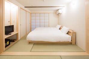 ハウス | 2 室のベッドルーム、セーフティボックス (室内)、デスク、アイロン / アイロン台
