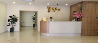 立卑广场酒店