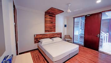 Deluxe Double Room | Premium bedding, minibar, in-room safe, desk