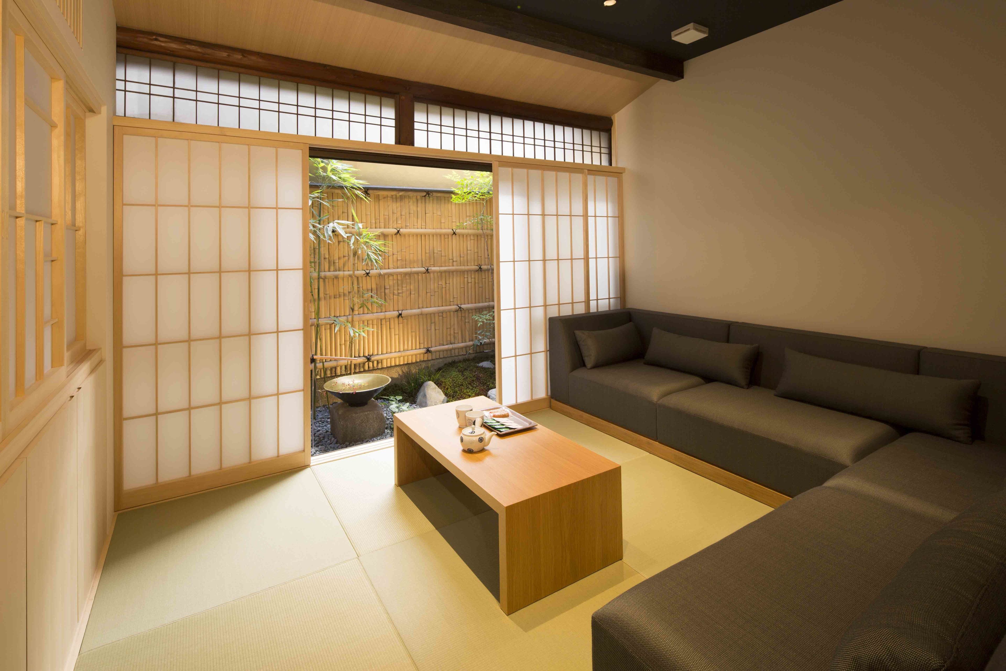 套房 | 起居区 | 液晶电视