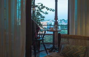 Habitación Deluxe, 1 cama de matrimonio grande | Vistas del balcón