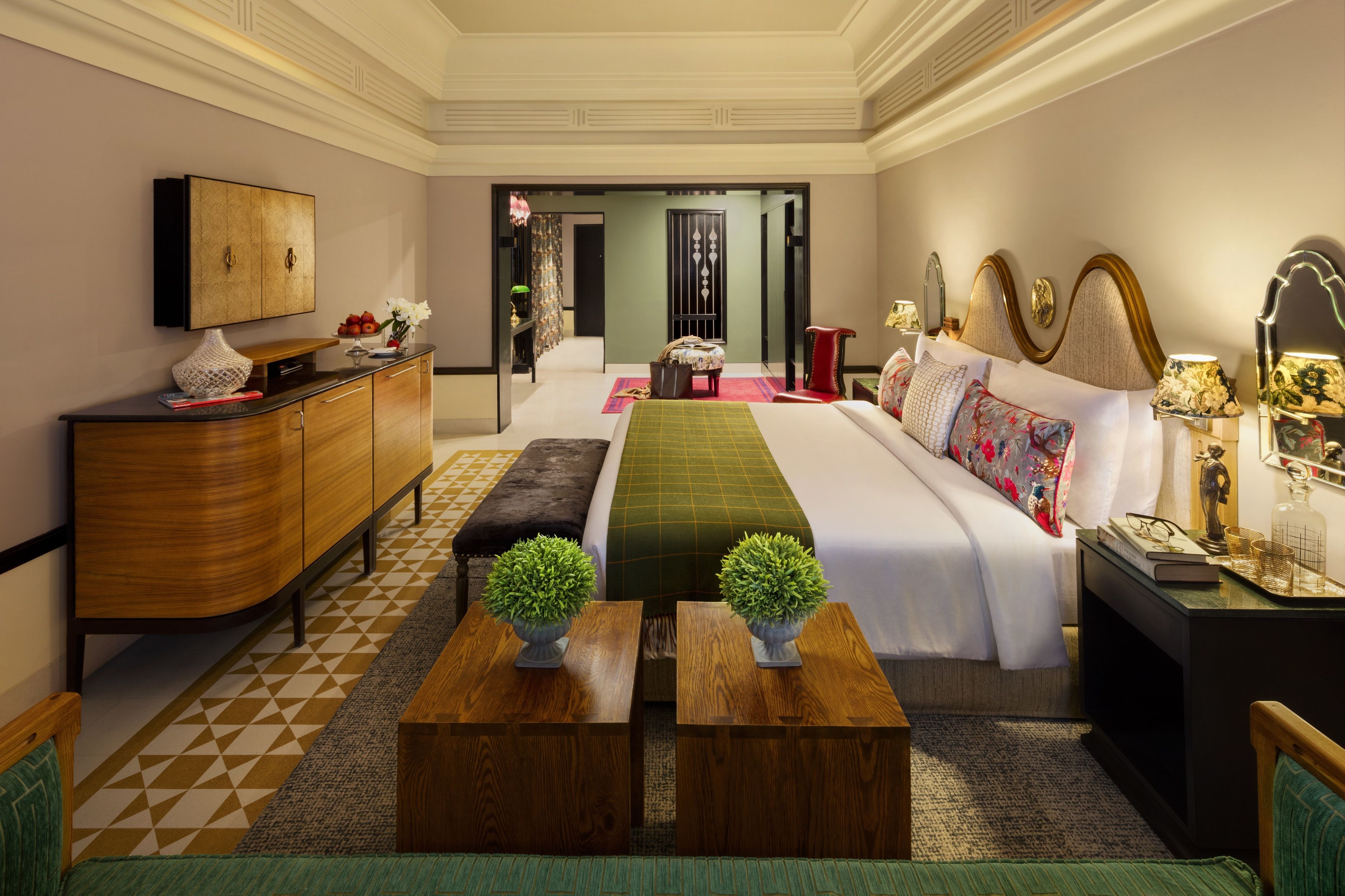 prince room | living room | flat-screen tv