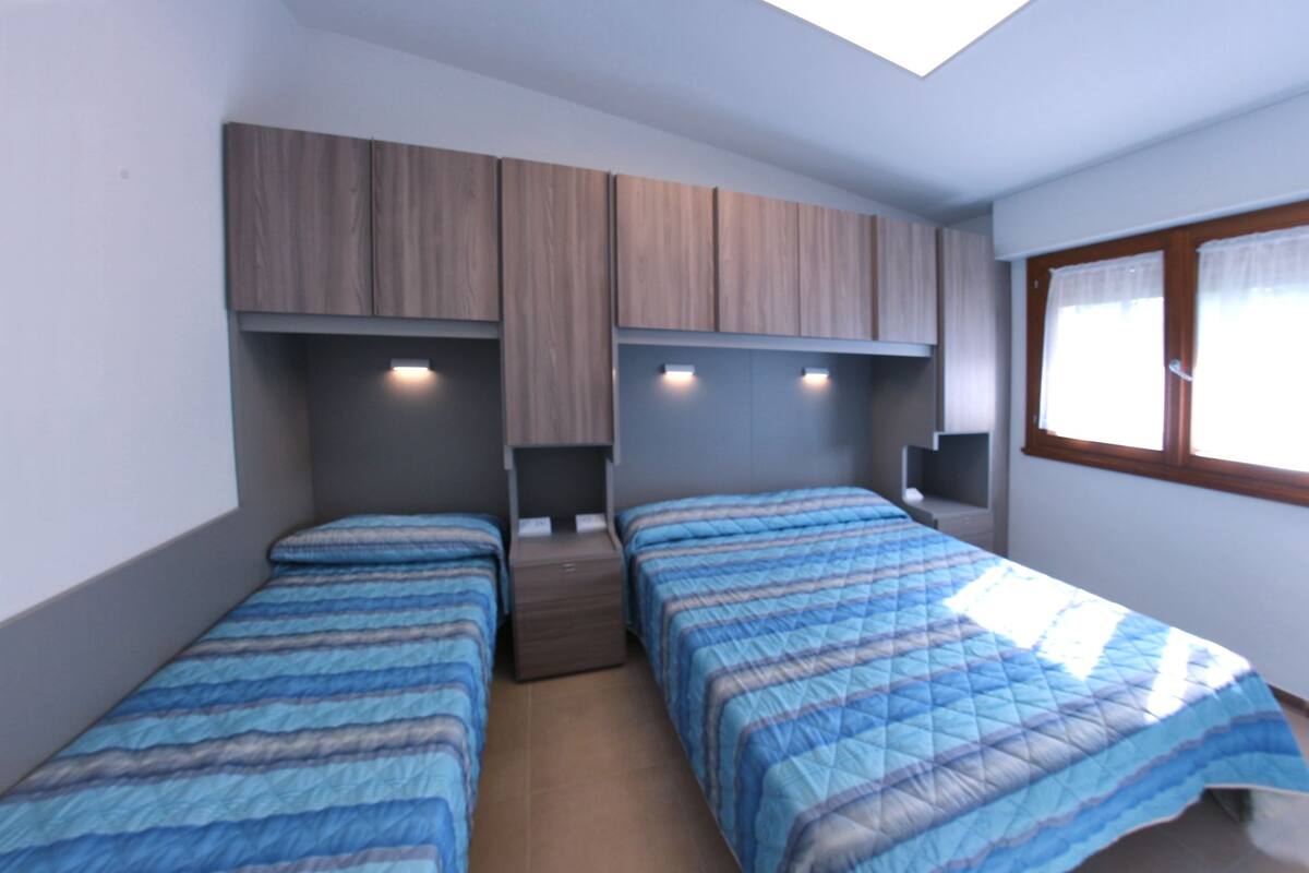 In-room safe, cots/infant beds, free WiFi