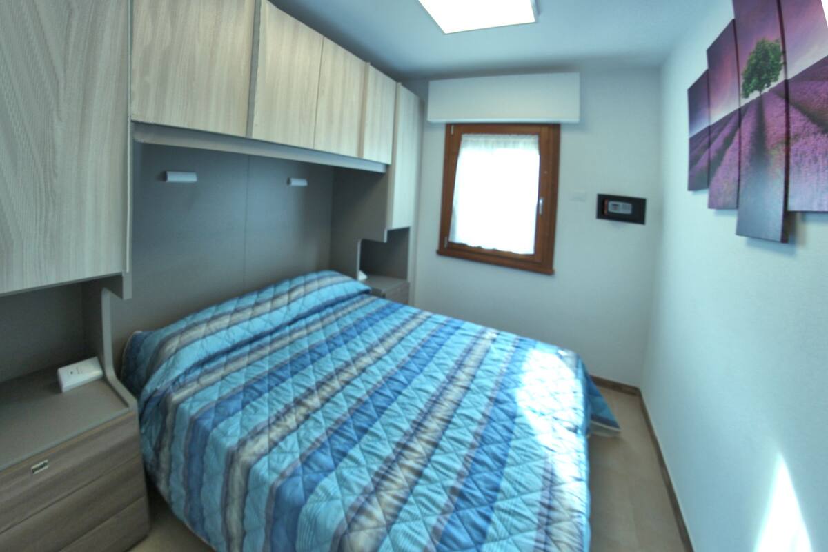 In-room safe, cots/infant beds, free WiFi