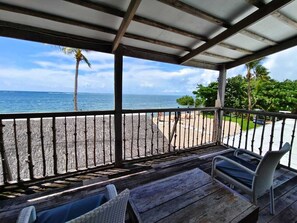 Terrace/patio - Reef Beach Resort (General Luna)