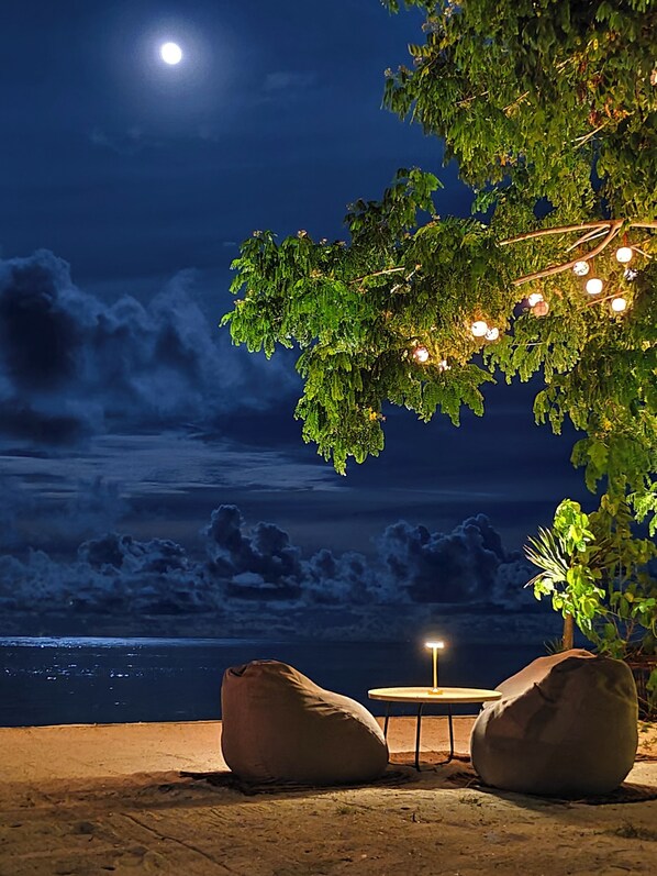 On the beach - Reef Beach Resort (General Luna)