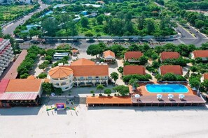 Front of property - HaiDuong Intourco Resort (Vung Tau)