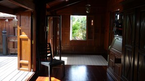 Traditional Villa, 4 Bedrooms - Villa Baan Tukae by Holiplanet (Rawai)