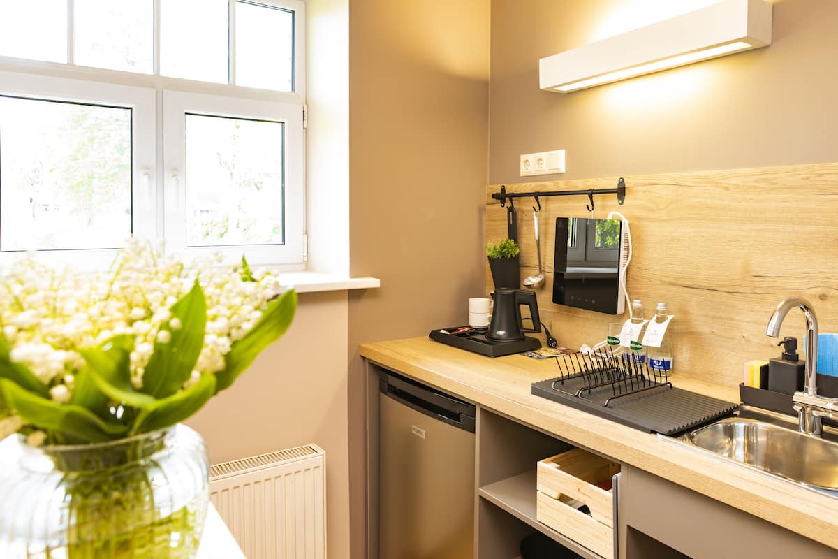 standard apartment | private kitchen | coffee/tea maker, electric kettle