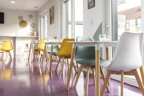 Daily buffet breakfast (EUR 14 per person)