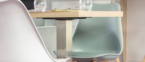 매일 뷔페 아침 식사(1인당 EUR 14)