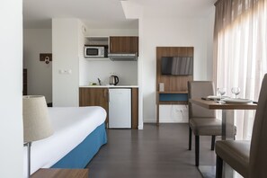 Studio Standard (2 People) | Bureau, espace de travail pour ordinateurs portables