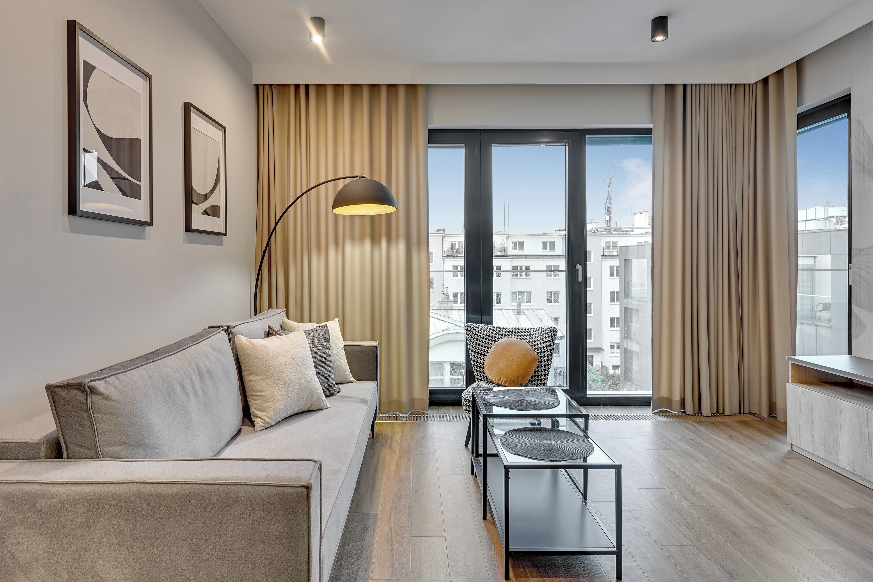 deluxe apartment | individually decorated, individually furnished, soundproofing