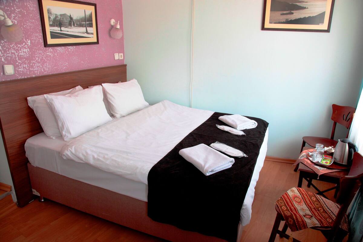 Premium bedding, minibar, desk, laptop workspace